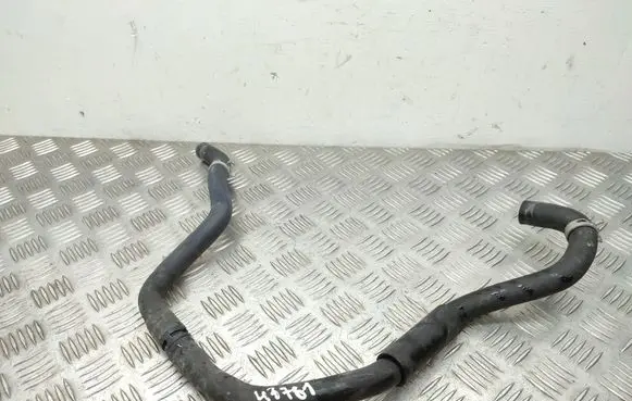 Toyota RAV 4 (XA50) Engine coolant pipe/hose