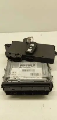 BMW 3 E90 E91 Engine ECU kit and lock set 7823973 030006293 89262S660T