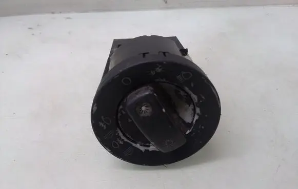 Audi A4 S4 B6 8E 8H Light switch 8E0941531A