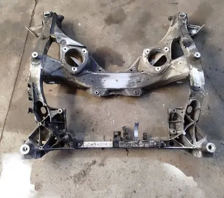 BMW 7 F01 F02 F03 F04 Front subframe 6797644 6796692