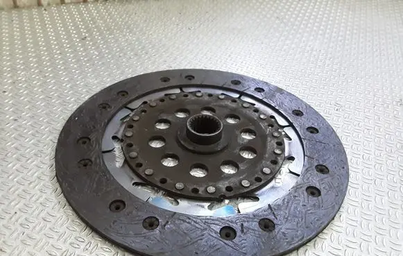 Clutch pressure plate