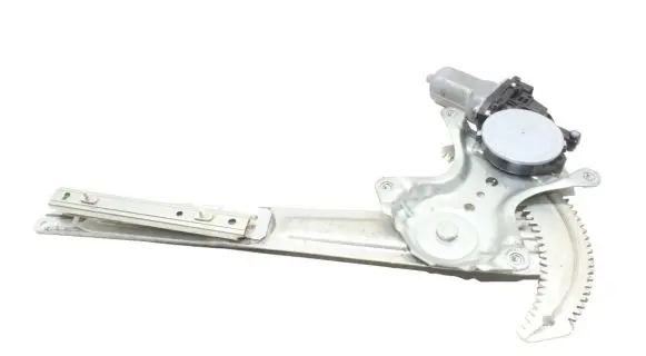 Mitsubishi Outlander Front door electric window regulator 5713A385 2621005380