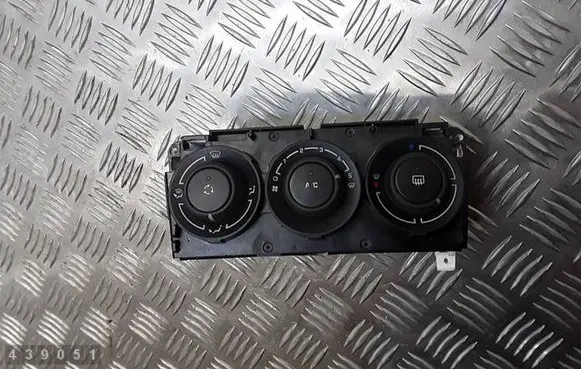 Peugeot 308 Climate control unit T1000220K