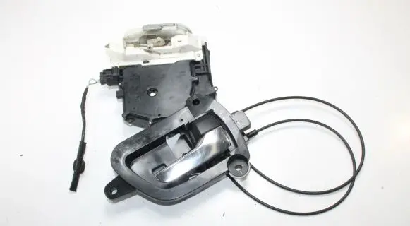 Mitsubishi Outlander Rear door lock