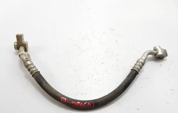 Air conditioning (A/C) pipe/hose