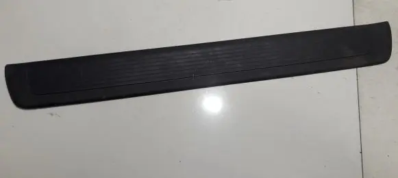 Honda FR-V Front sill trim cover 84252SJD0030 84252-SJD-0030