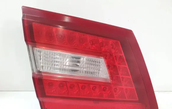 Mercedes-Benz E W212 Tailgate rear/tail lights