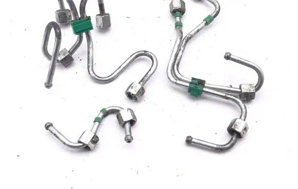 Renault Twingo II Fuel line pipe 