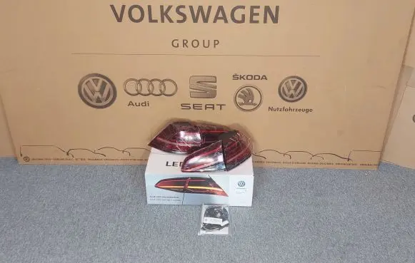 Volkswagen Golf VIII Rear/tail lights set 5G0945208G 5G0945207G 5G0945307P