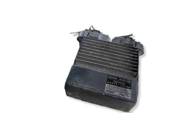 Toyota Corolla Verso E121 Fuel injection control unit/module 8987120050