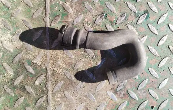 BMW X5 E53 Engine coolant pipe/hose 2247879
