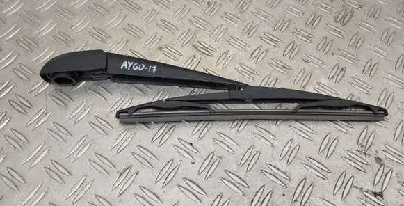 Toyota Aygo AB40 Rear wiper blade 