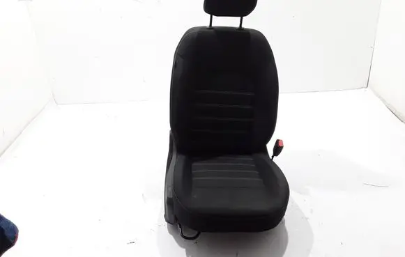 Dacia Duster II Front passenger seat 