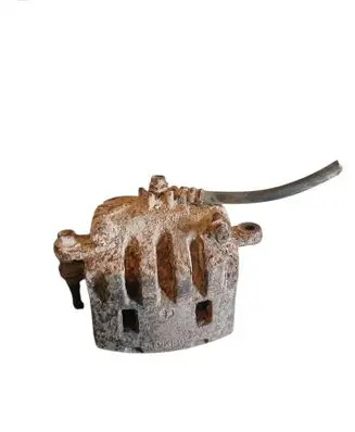 Subaru Outback Front brake caliper