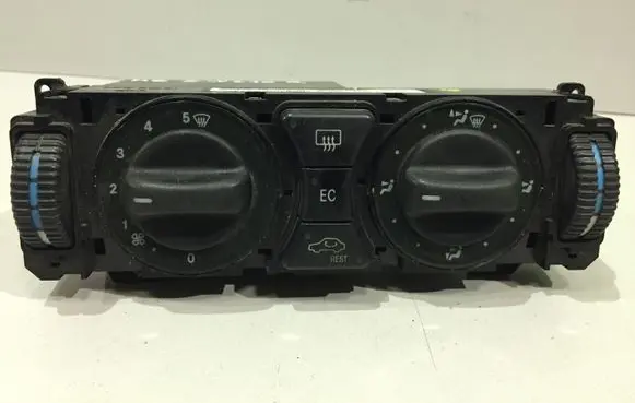 Mercedes-Benz E W210 Climate control unit 2108303185 9140010371 944Z0513544