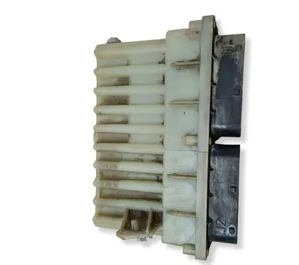 Opel Zafira A Coolant fan relay 24462346 15408375