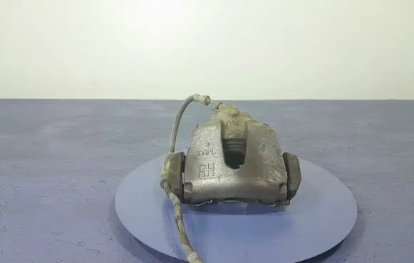 Ford Kuga II Front brake caliper
