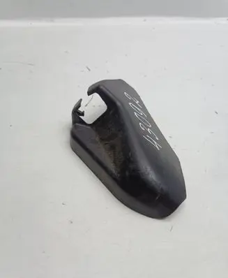 Subaru Impreza III Front passenger seat rail trim 64115FG040