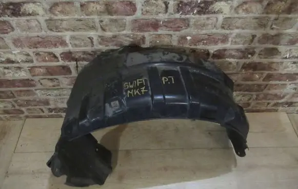 Suzuki Swift II Front arch 