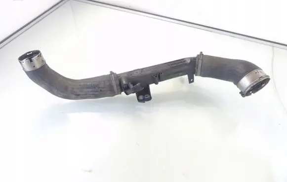 Volvo V40 Air intake duct part 31422153