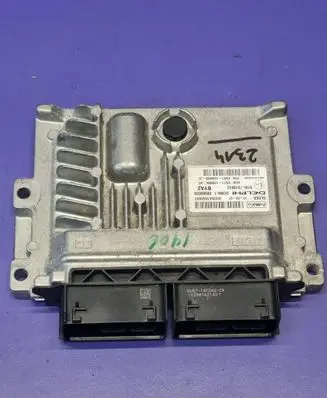 Ford Kuga II Engine control unit/module GV6112A650JC 28560020 97RI010012