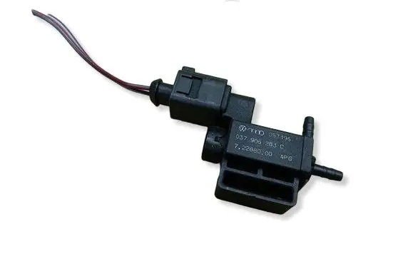 Volkswagen Polo V 6R Turbo solenoid valve 037906283C