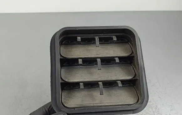 SsangYong Rexton Quarter panel pressure vent 