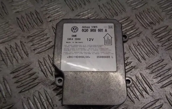 Volkswagen PASSAT B5.5 Airbag control unit/module 6Q0909601A