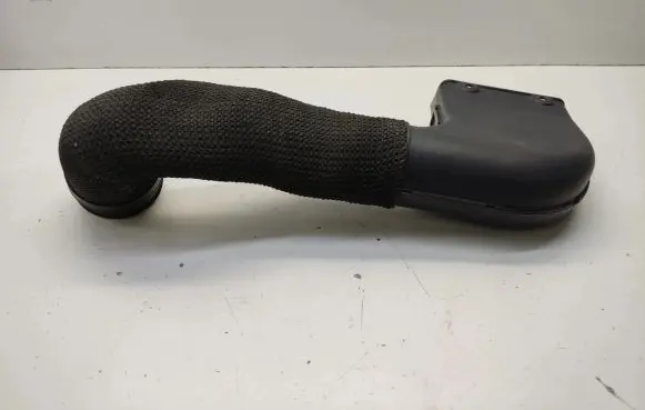 Hyundai Tucson JM Air intake hose/pipe 282102E000