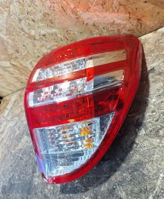 Toyota RAV 4 (XA30) Rear/tail lights