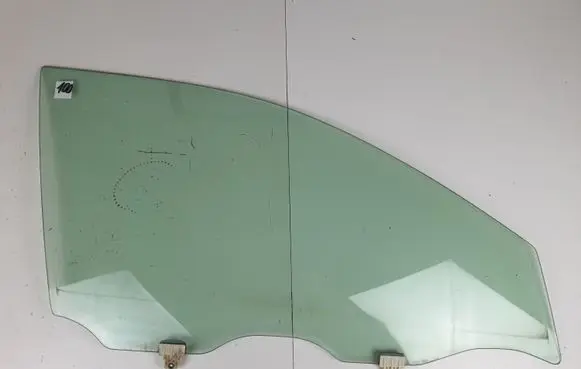 Nissan Murano Z50 Front door window glass four-door 43R00035