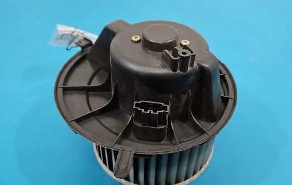 Volkswagen Golf V Heater fan/blower 40212B09 IMPRK1584265
