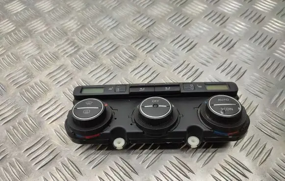 Volkswagen Golf V Climate control unit