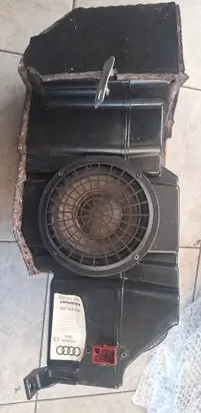 Audi A6 S6 C6 4F Subwoofer speaker 4b9035382