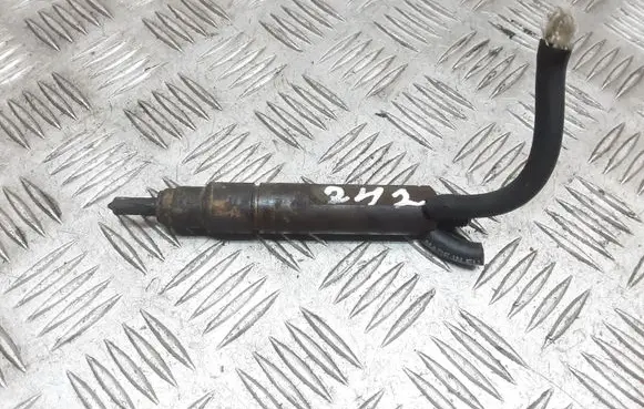 Audi A6 S6 C4 4A Fuel injector 028130201G