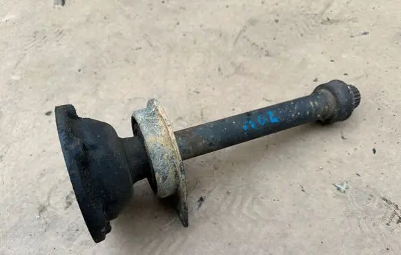 Volkswagen Transporter - Caravelle T4 Front driveshaft PODPORACV
