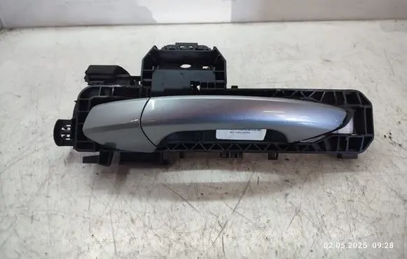Mercedes-Benz ML W166 Rear door exterior handle A2047602134