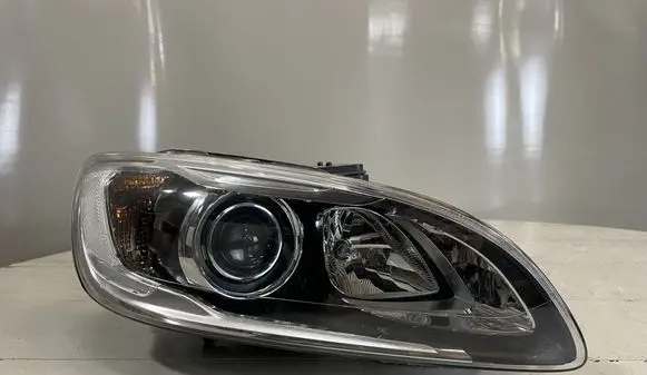 Volvo V60 Headlight/headlamp 31420262 89908940