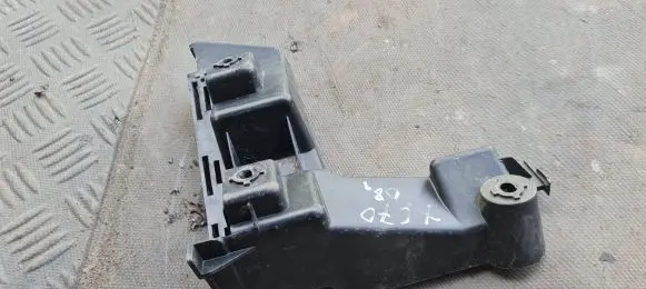 Volvo XC70 Rear bumper mounting bracket 30678650