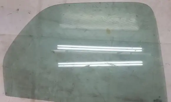 Citroen Xsara Picasso Rear door window glass