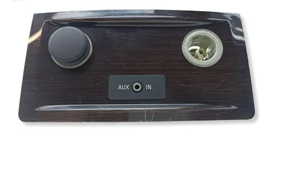 BMW 5 E60 E61 AUX in-socket connector 6989865 61316986791