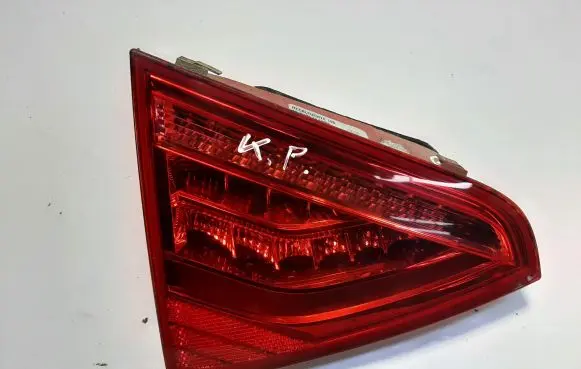 Audi A5 Sportback 8TA Tailgate rear/tail lights 8T0945093C