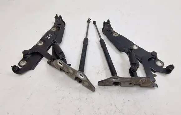 Jaguar XF X250 Tailgate/trunk/boot hinge 8X2342700 2D36XA