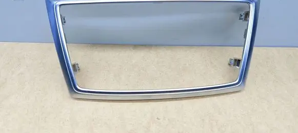 Mercedes-Benz ML W166 Radio/GPS head unit trim A1666801917