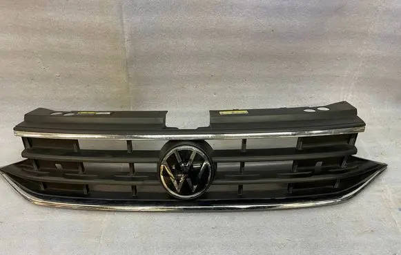Volkswagen Tiguan Front bumper upper radiator grill 5NA853659