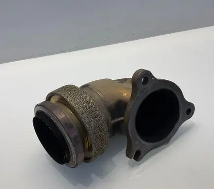 Mercedes-Benz CLS C219 Muffler pipe connector clamp