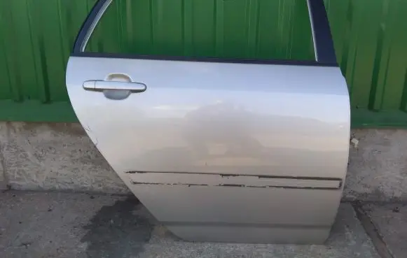 Toyota Corolla E120 E130 Rear door