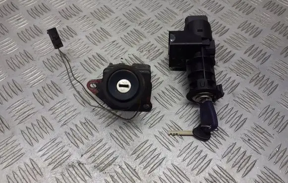 Fiat Punto (188) Ignition lock