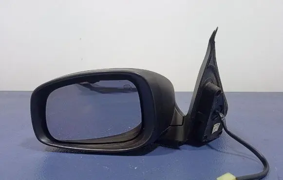 Suzuki Swift I Front door electric wing mirror 8470262J20