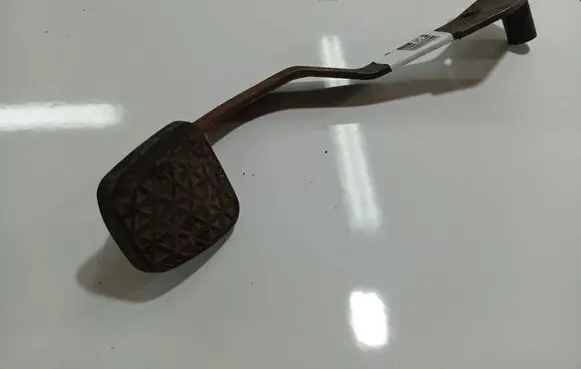 Opel Vectra B Clutch pedal 